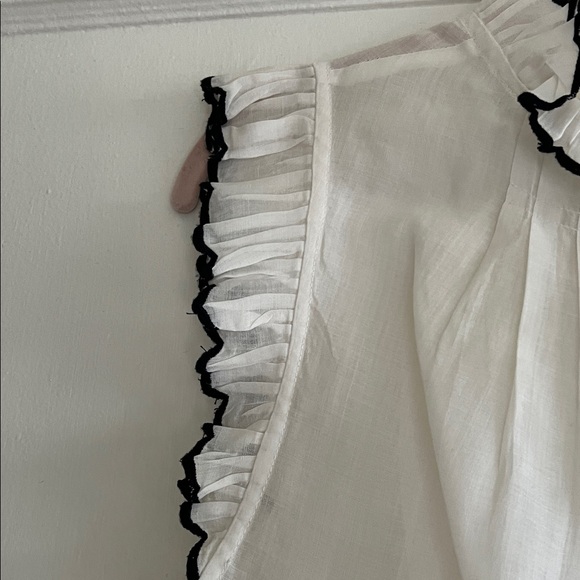 Frame Denim White Blouse with Black Ruffle Trim - Picture 5 of 16